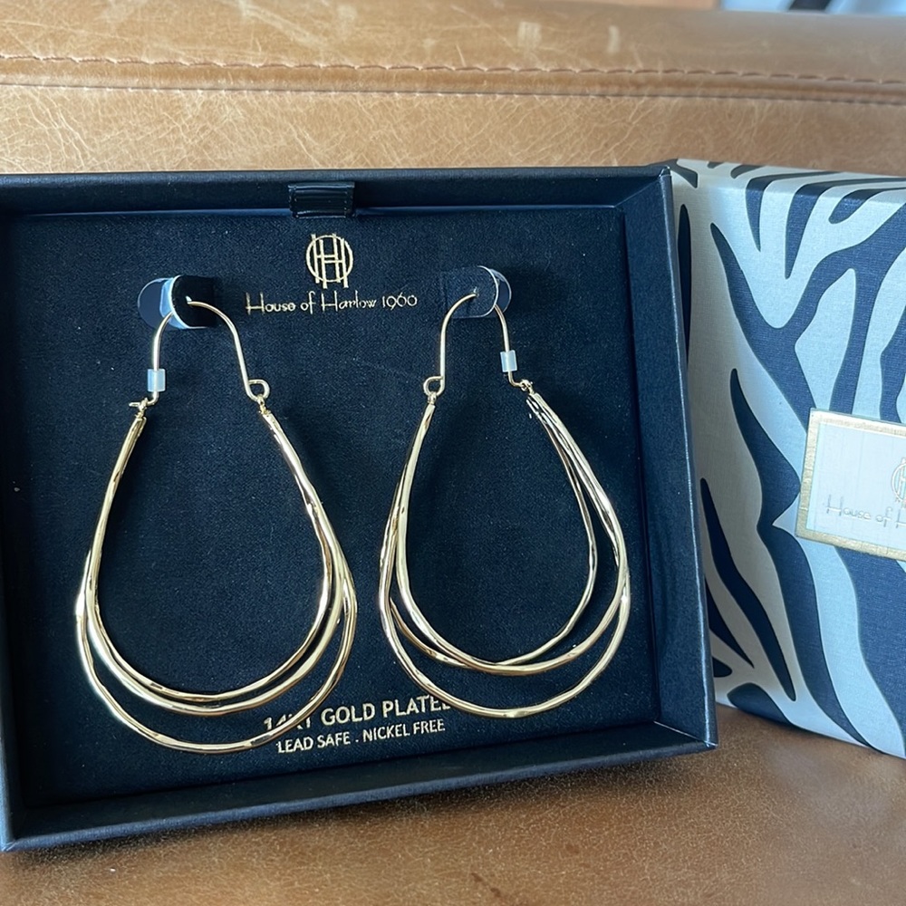Houses of Harlow 1960, 14 KT gold plated earrings. New